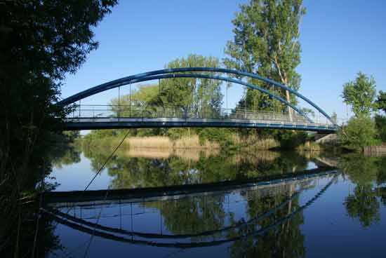 Kiebingen neue Neckarbrücke